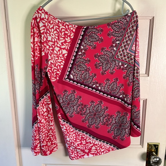 Chicos New with Tags One Shoulder Top Size 1 - Picture 5 of 9